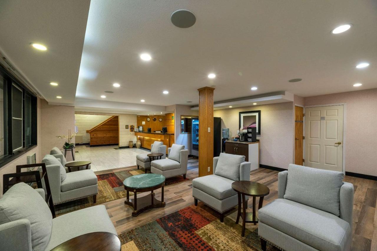 Prestige Riverside Lodge קווסנל מראה חיצוני תמונה