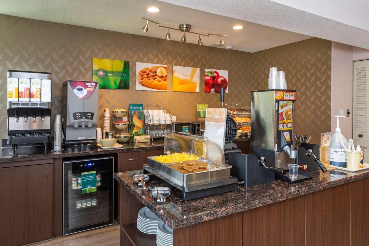 Prestige Riverside Lodge קווסנל מראה חיצוני תמונה