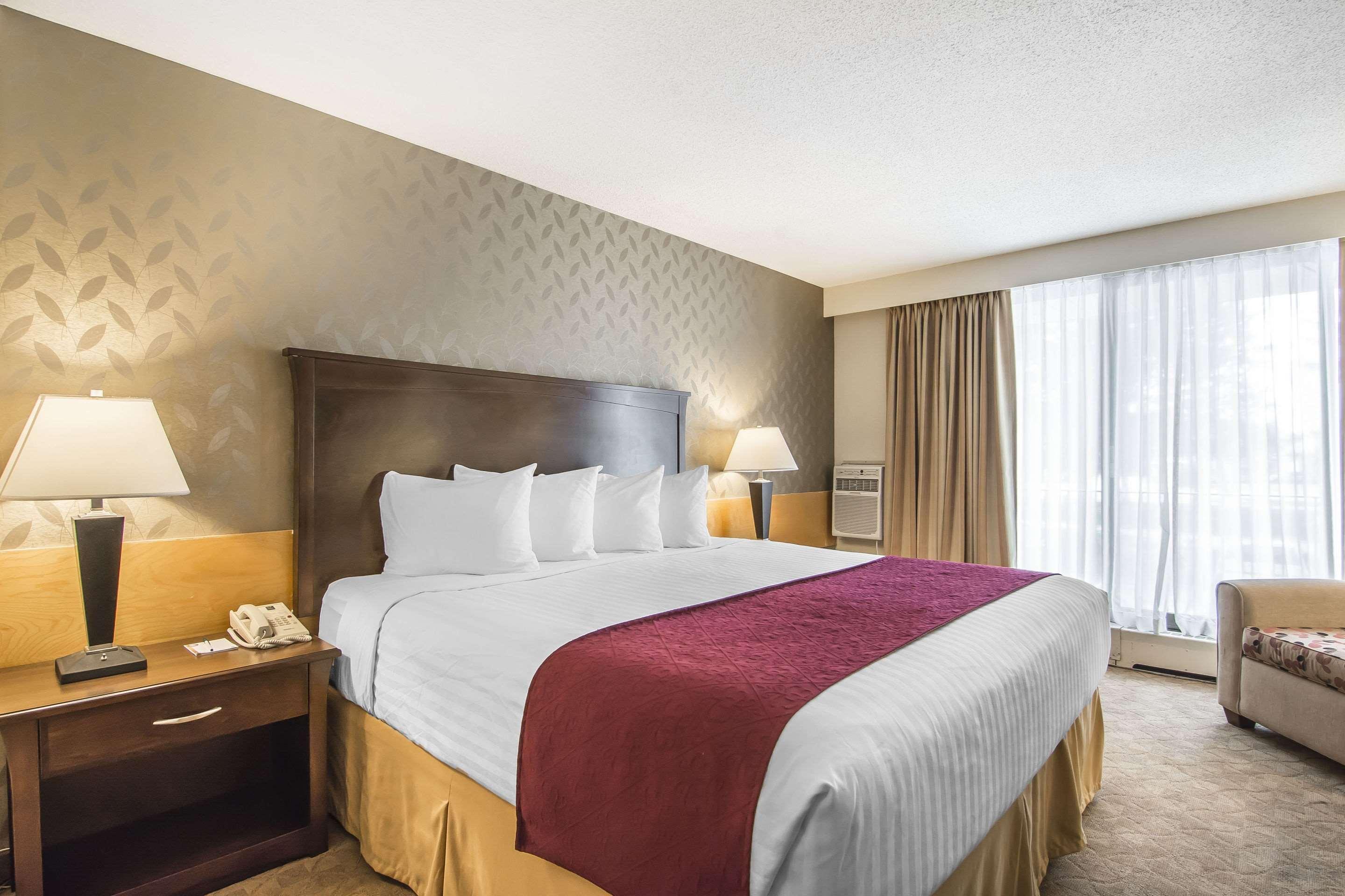 Prestige Riverside Lodge קווסנל מראה חיצוני תמונה