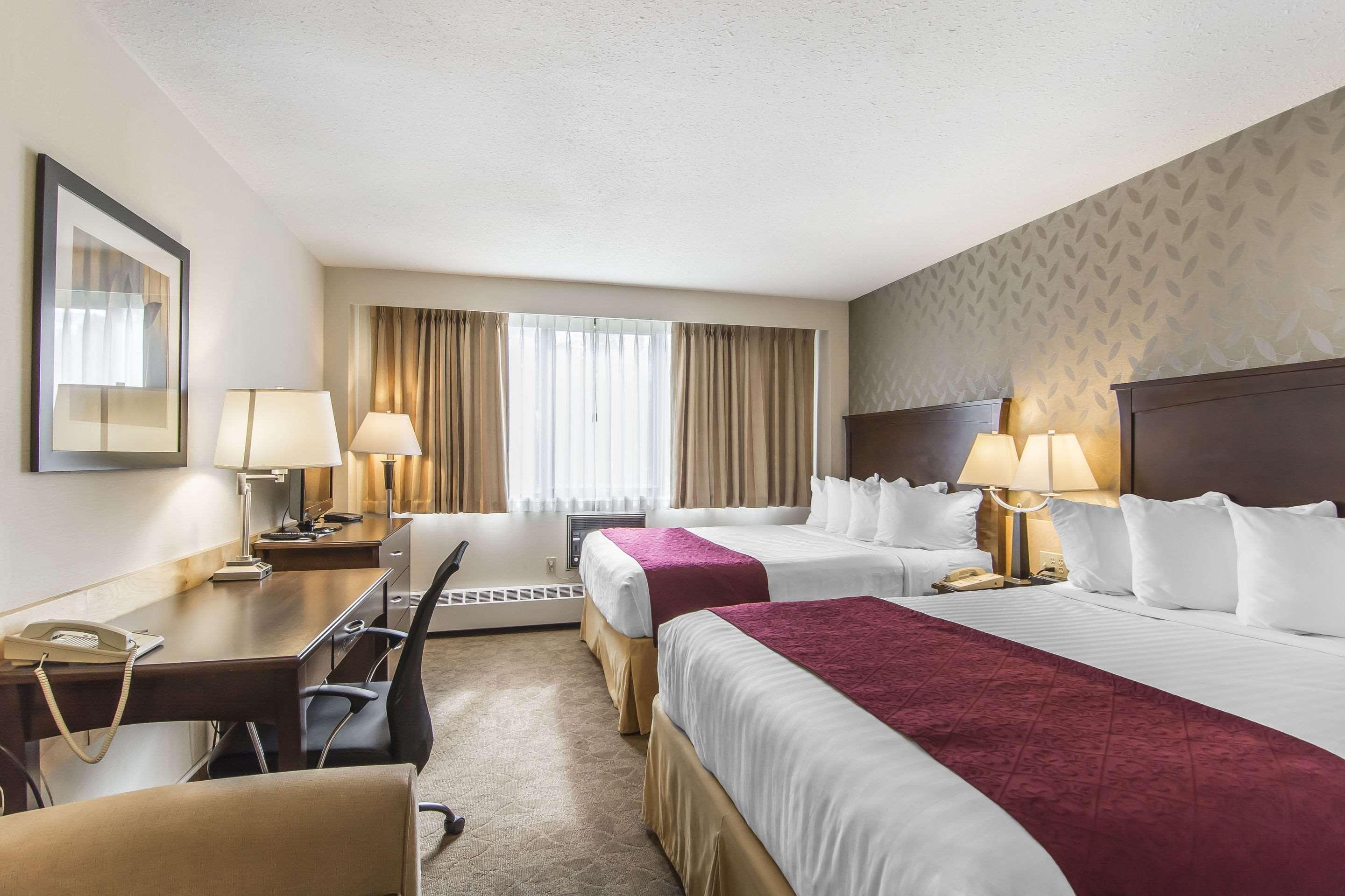 Prestige Riverside Lodge קווסנל מראה חיצוני תמונה