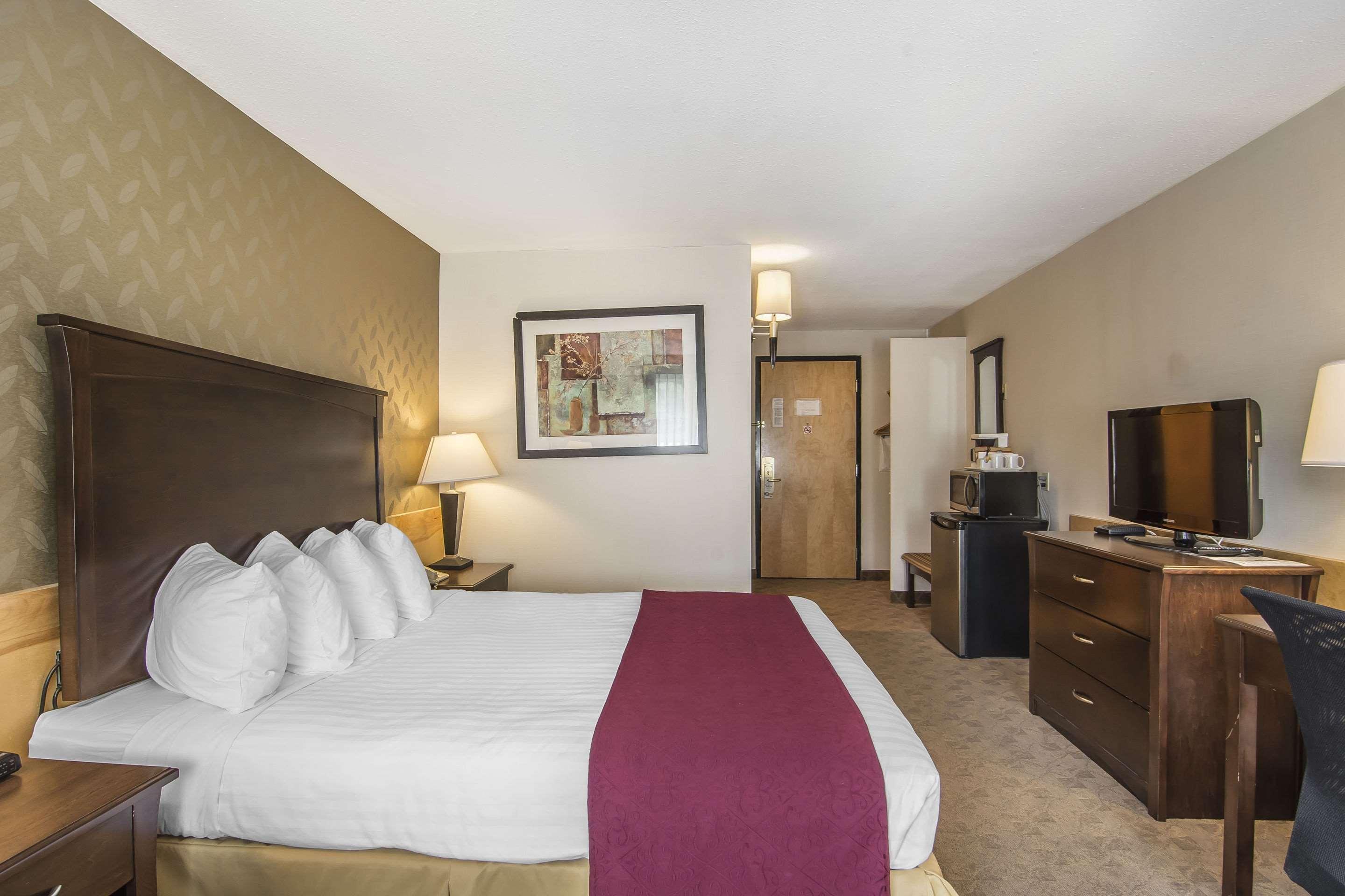 Prestige Riverside Lodge קווסנל מראה חיצוני תמונה