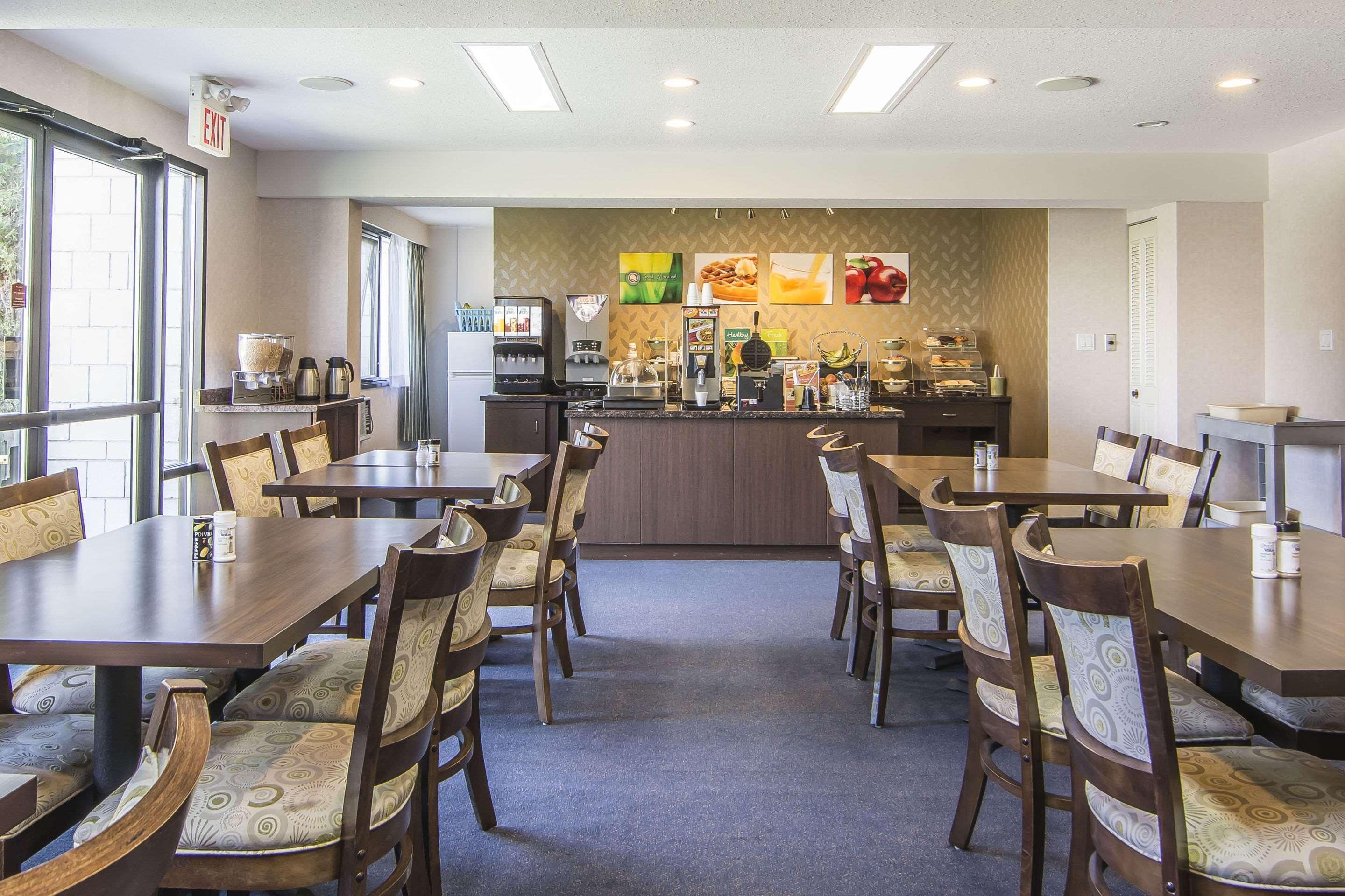 Prestige Riverside Lodge קווסנל מראה חיצוני תמונה